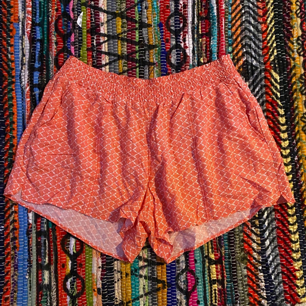 old navy summer flown shorts